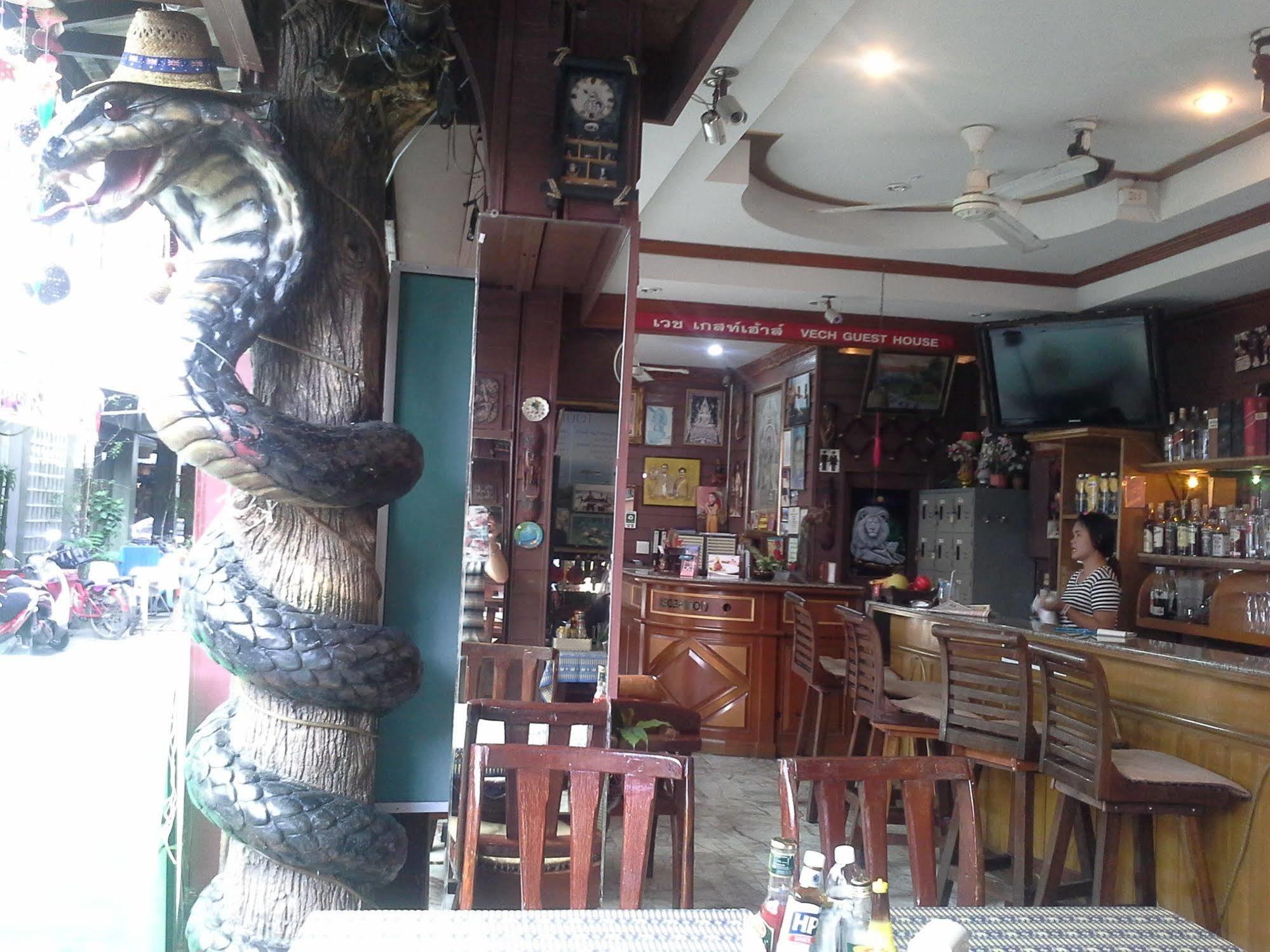Vech Guesthouse Patong Zewnętrze zdjęcie